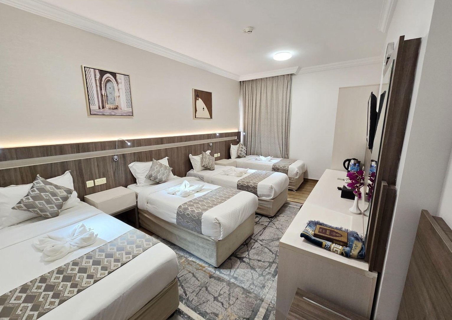SERVİSLİ OTELLER